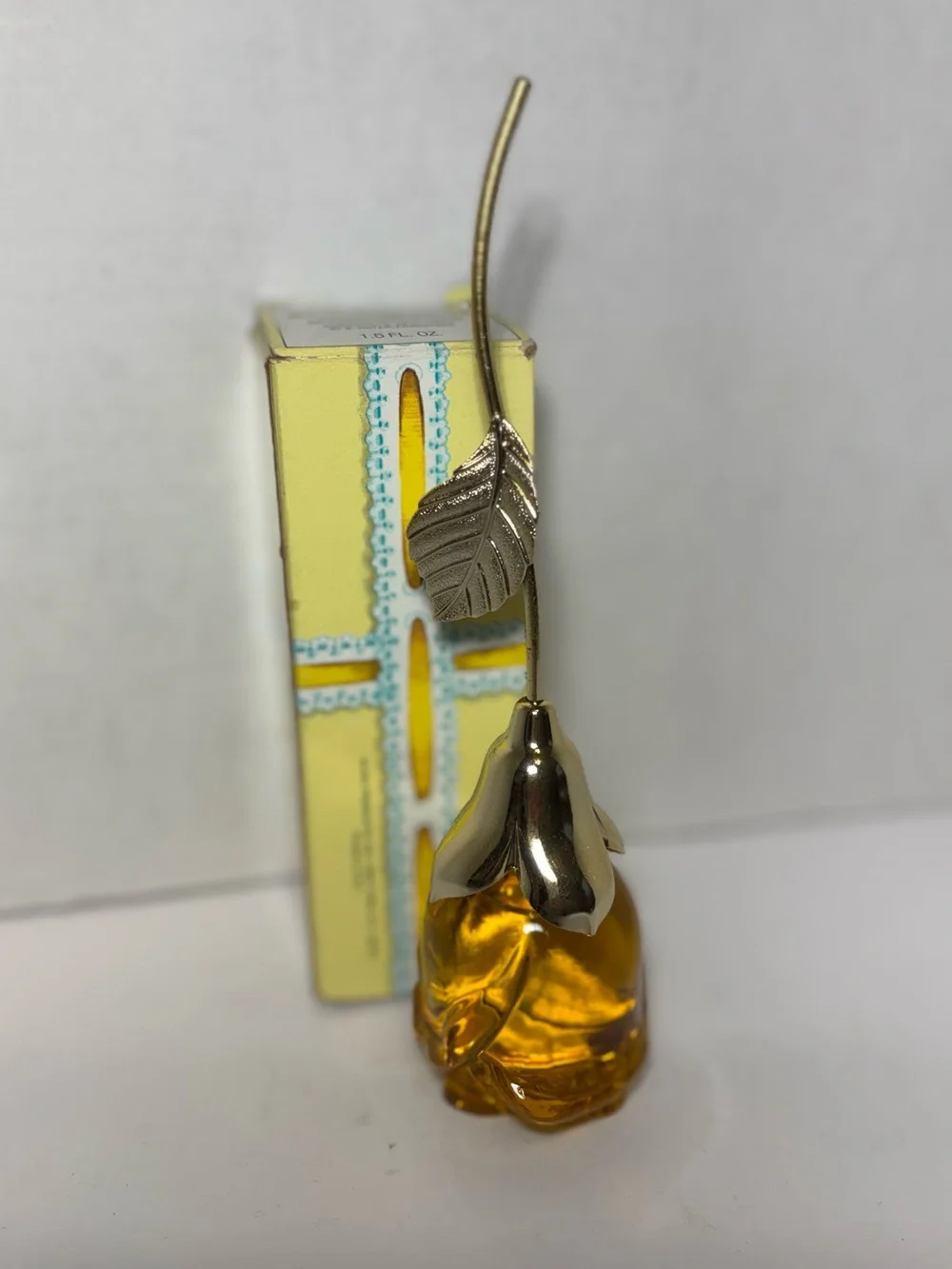 Avon VTG Courting Rose Moonwind Cologne Amber Decanter Gold Stem Full New In Box